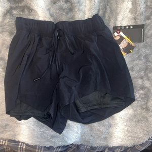 Black Avia breathable running short, size small (4-6), never worn, NWT